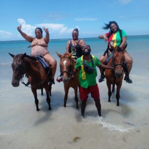 5303a951-5272-4140-b90a-50392bd762ae